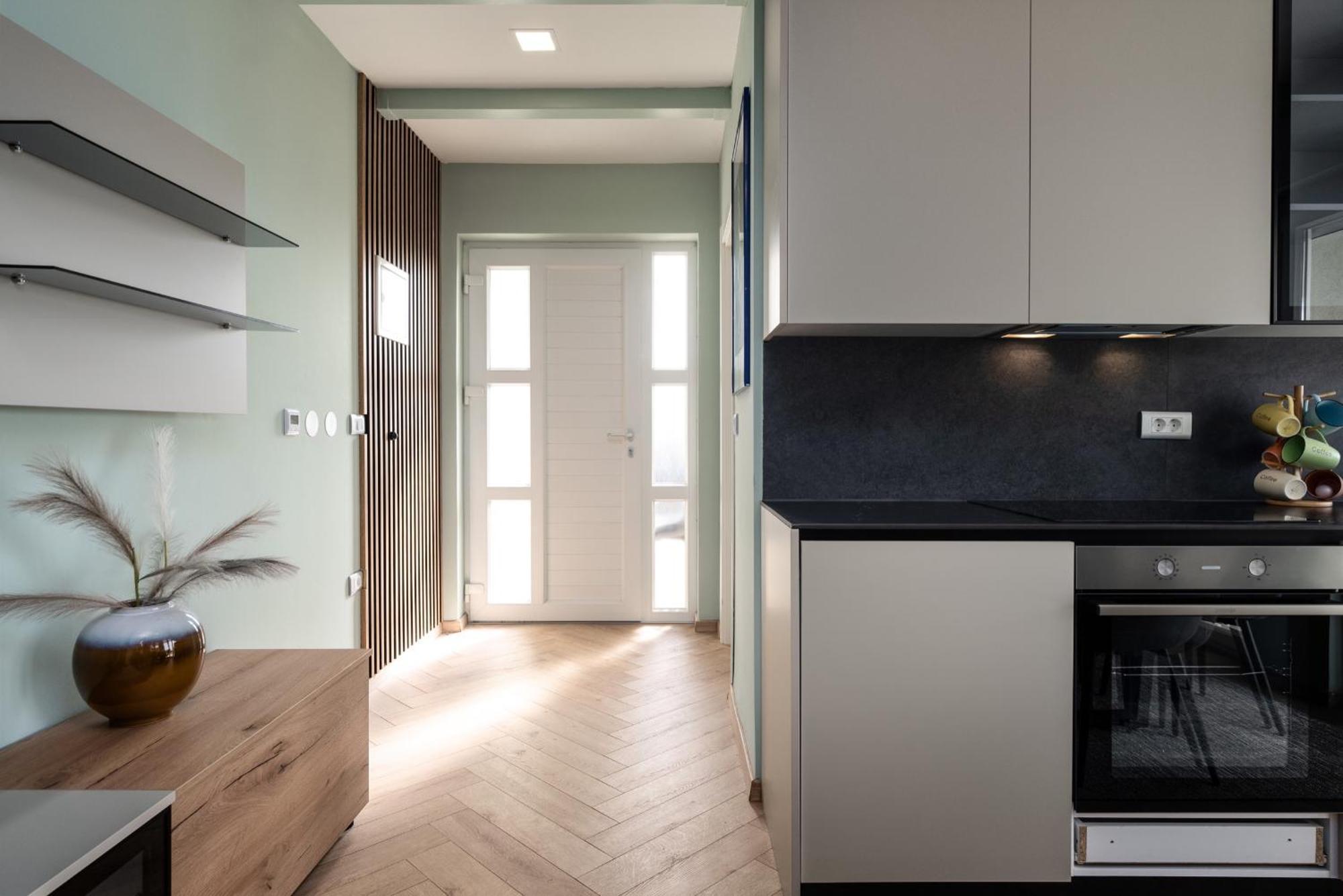 Larum Apartmens Vrsar Exterior foto